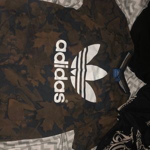 Adidas shirt with pattern
